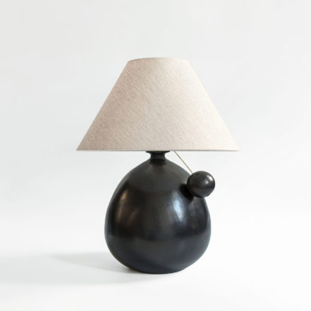 <a href="https://www.lavivahome.mom/shop/lighting/barro-burnido-table-lamps/">Barro Bruñido Collection</a><br /><span style="font-size:9pt;" > Barro Negro Lamp with Ball Pull</span>