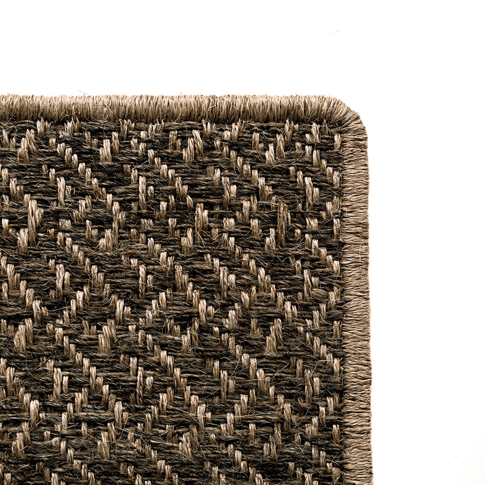 <a href="https://www.lavivahome.mom/shop/crin-collection/">Colombian Crin Rugs</a><br /><span style="font-size:9pt;" >Horsehair + Jute, Pre-Colombian Pattern</span> - Image 3