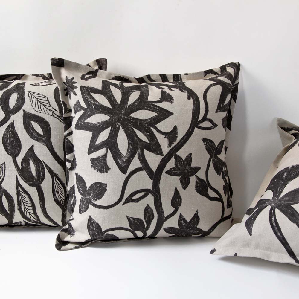 khovar pillow threesome3 pairing_slide