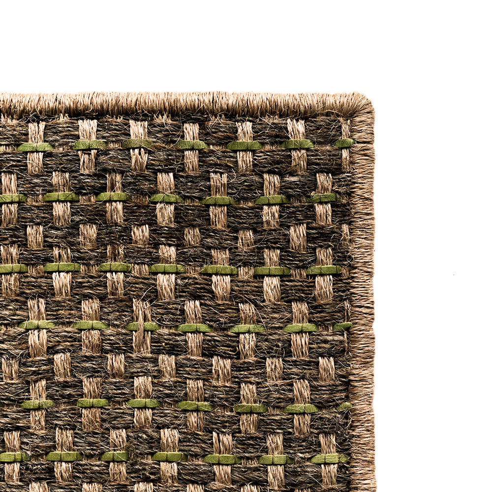 <a href="https://www.lavivahome.mom/shop/crin-collection/">Colombian Crin Rugs</a><br /><span style="font-size:9pt;" >Horsehair + Jute + Leather</span> - Image 12