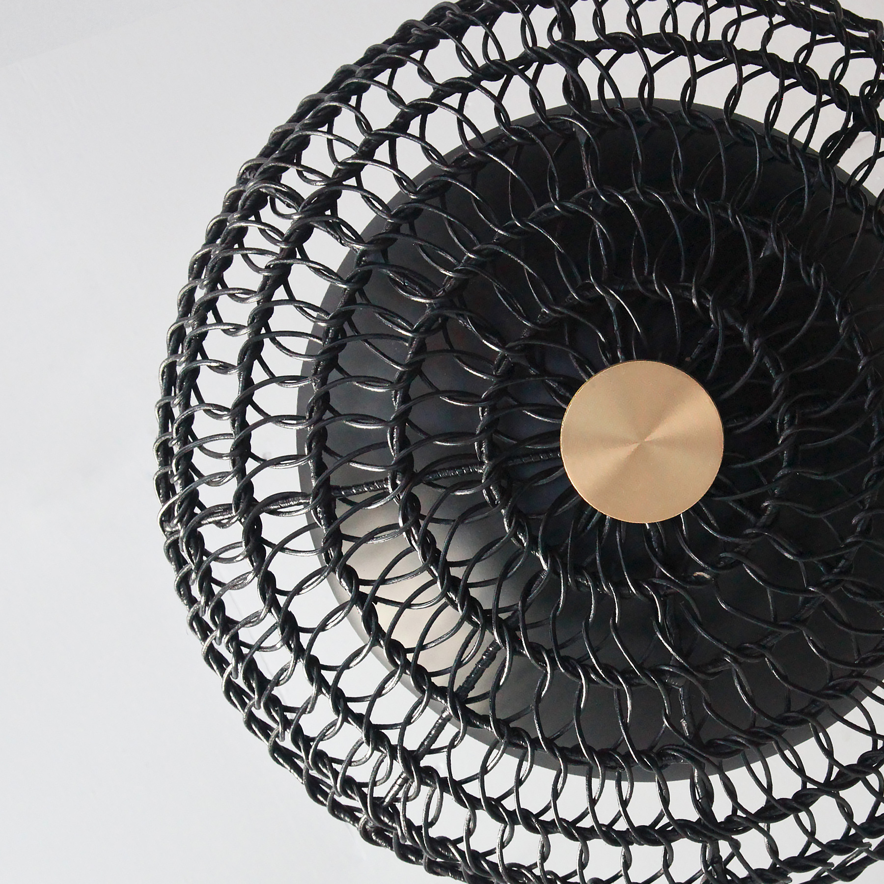 ventila-lighting_black-rattan_bottom-detail-2