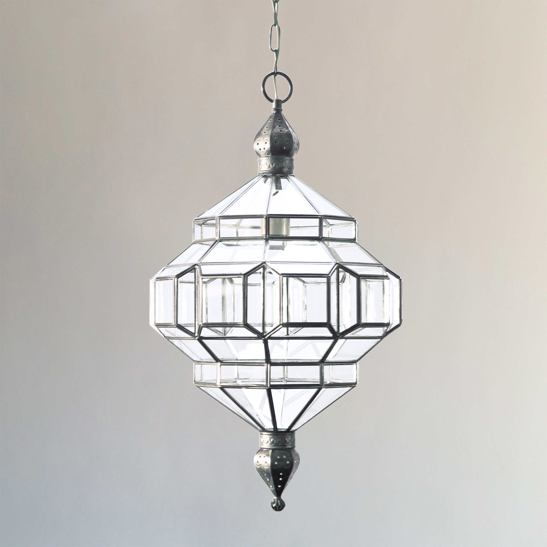 <a href="https://www.lavivahome.mom/shop/lighting/granada-lanterns/">Granada Lanterns</a><br /><span style="font-size:9pt;" > Alhambra</span> - Image 5