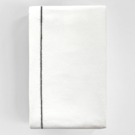 <a href="https://www.lavivahome.mom/all-blankets-throws/tarz-bedcover/">Tarz Collection</a> <br /><span style="font-size:9pt;" >Spine Bedcover</span>