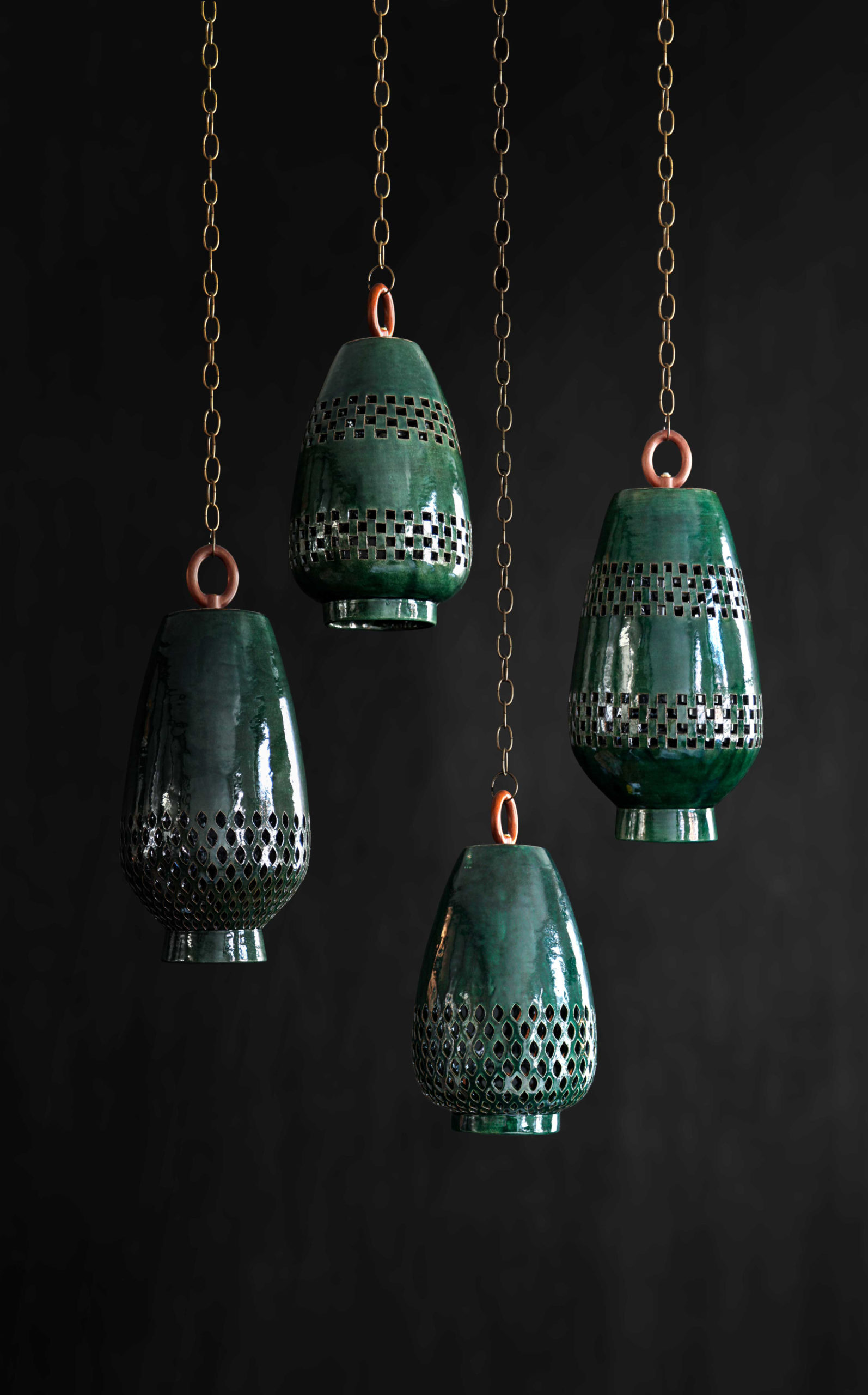 Atzompa-Lighting_Esmalte-Verde-Cluster_black 3 Atzompa Lighting Esmalte Verde Cluster Black 3