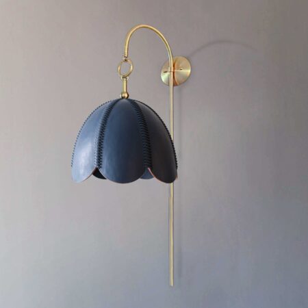 <a href="https://www.lavivahome.mom/lighting/talabartero-collection-saddle-lamps/">Saddle Lamps</a><br /><span style="font-size:9pt;" > Doma Arched Sconce</span>