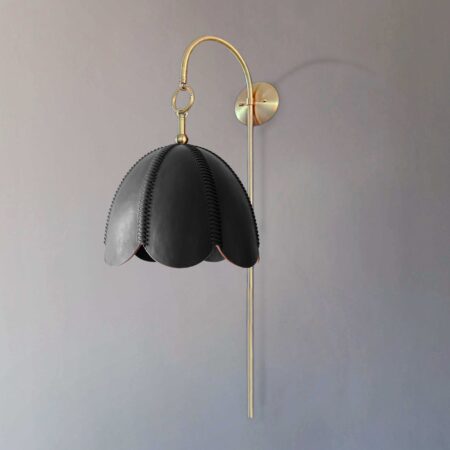 <a href="https://www.lavivahome.mom/lighting/talabartero-collection-saddle-lamps/">Saddle Lamps</a><br /><span style="font-size:9pt;" > Doma Arched Sconce</span>