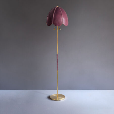 <a href="https://www.lavivahome.mom/lighting/talabartero-collection-saddle-lamps/">Saddle Lamps</a><br /><span style="font-size:9pt;" > Doma Floor Lamp</span>