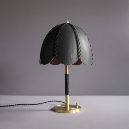 <a href="https://www.lavivahome.mom/lighting/talabartero-collection-saddle-lamps/">Saddle Lamps</a><br /><span style="font-size:9pt;" > Doma Table Lamp</span>