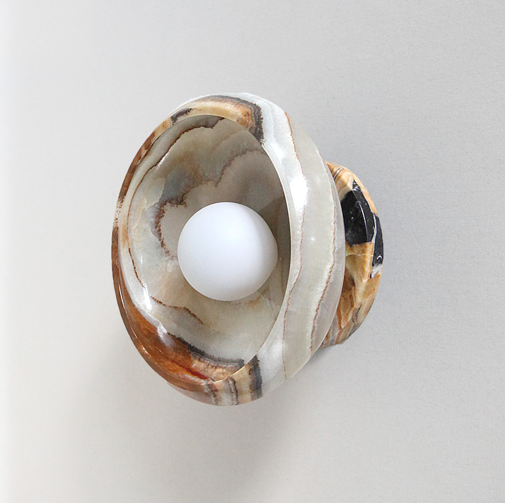 l'aviva Home Piedra Terra Onyx Sconce