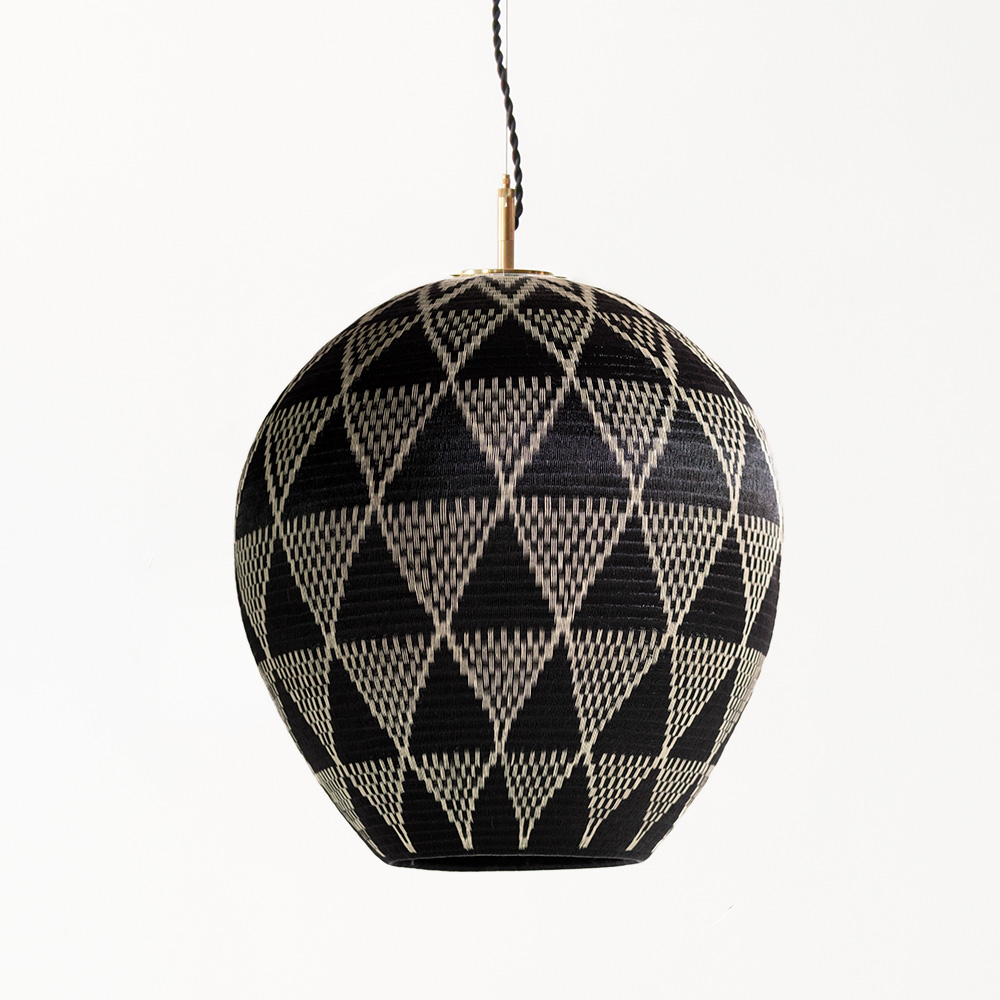 <a href="https://www.lavivahome.mom/lighting/werregue-lighting-collection/">Werregue Collection</a><br /><span style="font-size:9pt;" > Cerros Pendant</span>