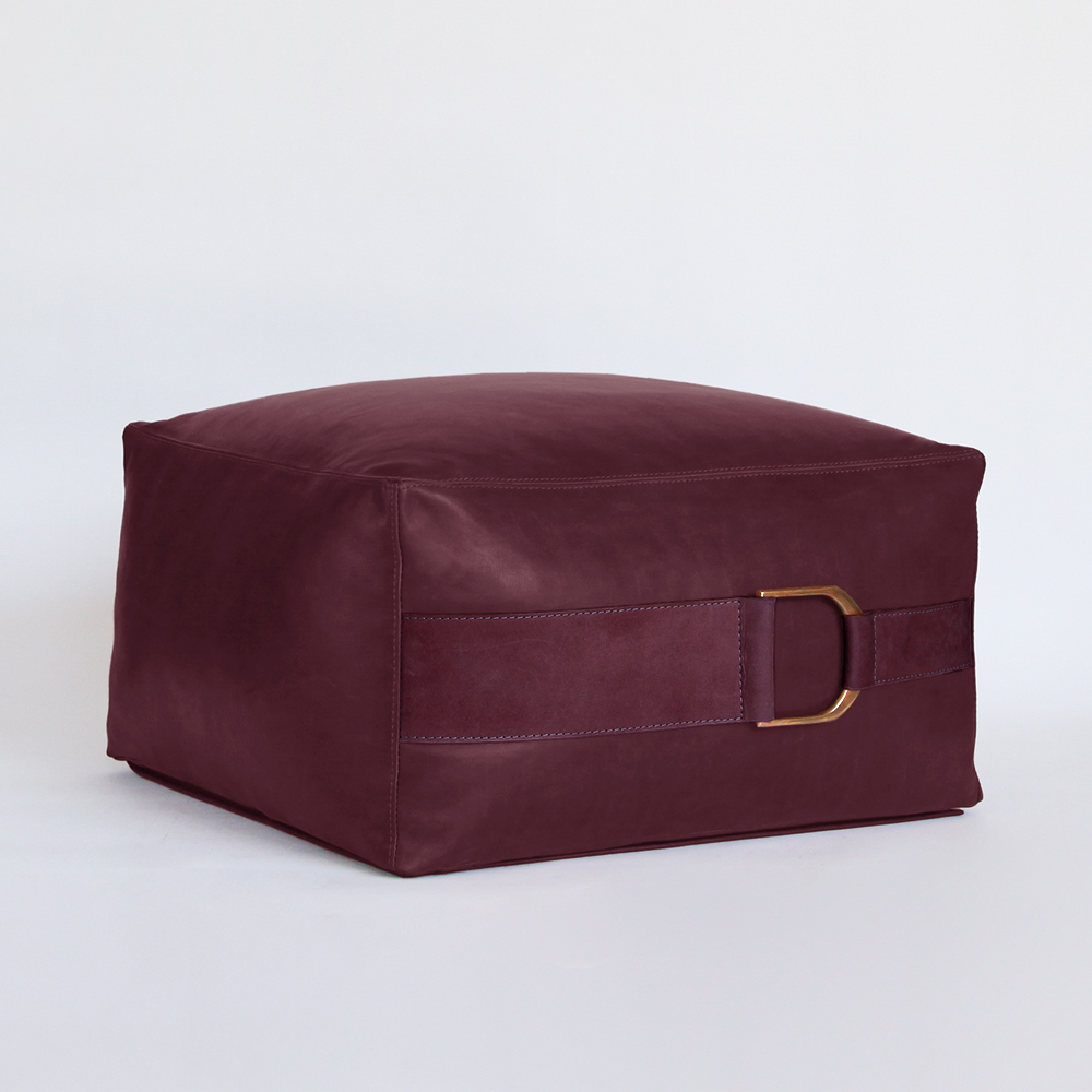 <a href="https://www.lavivahome.mom/talabartero-leather-poufs-pillows-collection/">Talabartero Leather Pouf</a><br /><span style="font-size:9pt;" >Solid</span> - Image 12