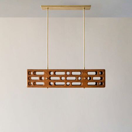 <a href="https://www.lavivahome.mom/shop/lighting/celosia-collection/">Celosía Collection</a><br /><span style="font-size:9pt;" >Horizontal Pendant</span>