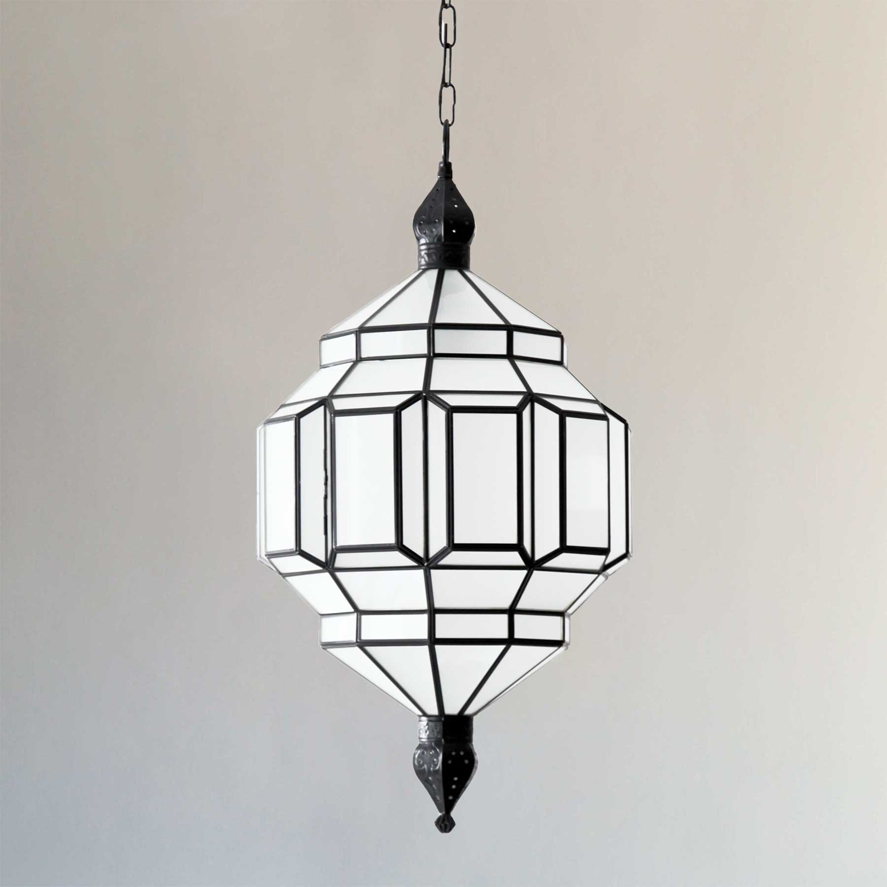 <a href="https://www.lavivahome.mom/shop/lighting/granada-lanterns/">Granada Lanterns</a><br /><span style="font-size:9pt;" > Alhambra II</span>