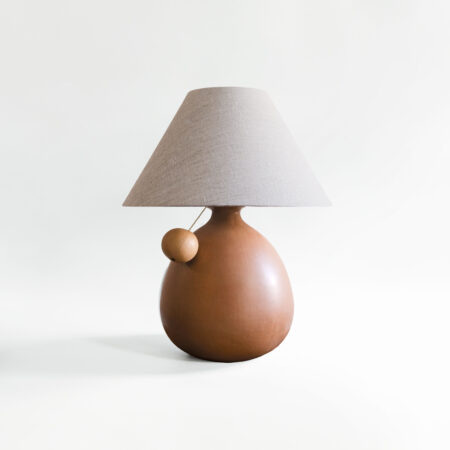 barro terra table lamp with ball pull