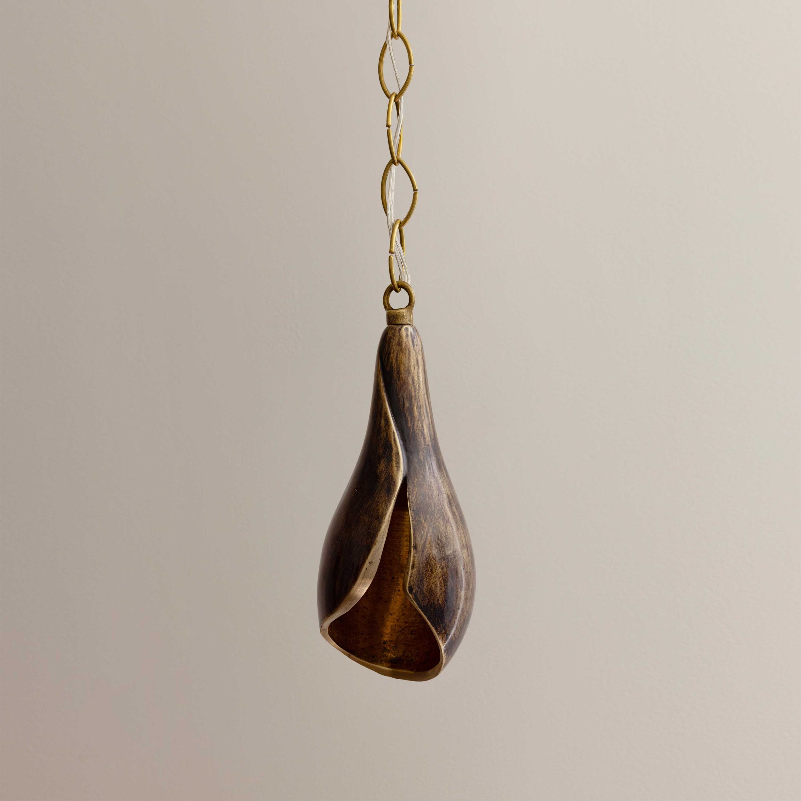 Lirio pendant in sepia finish