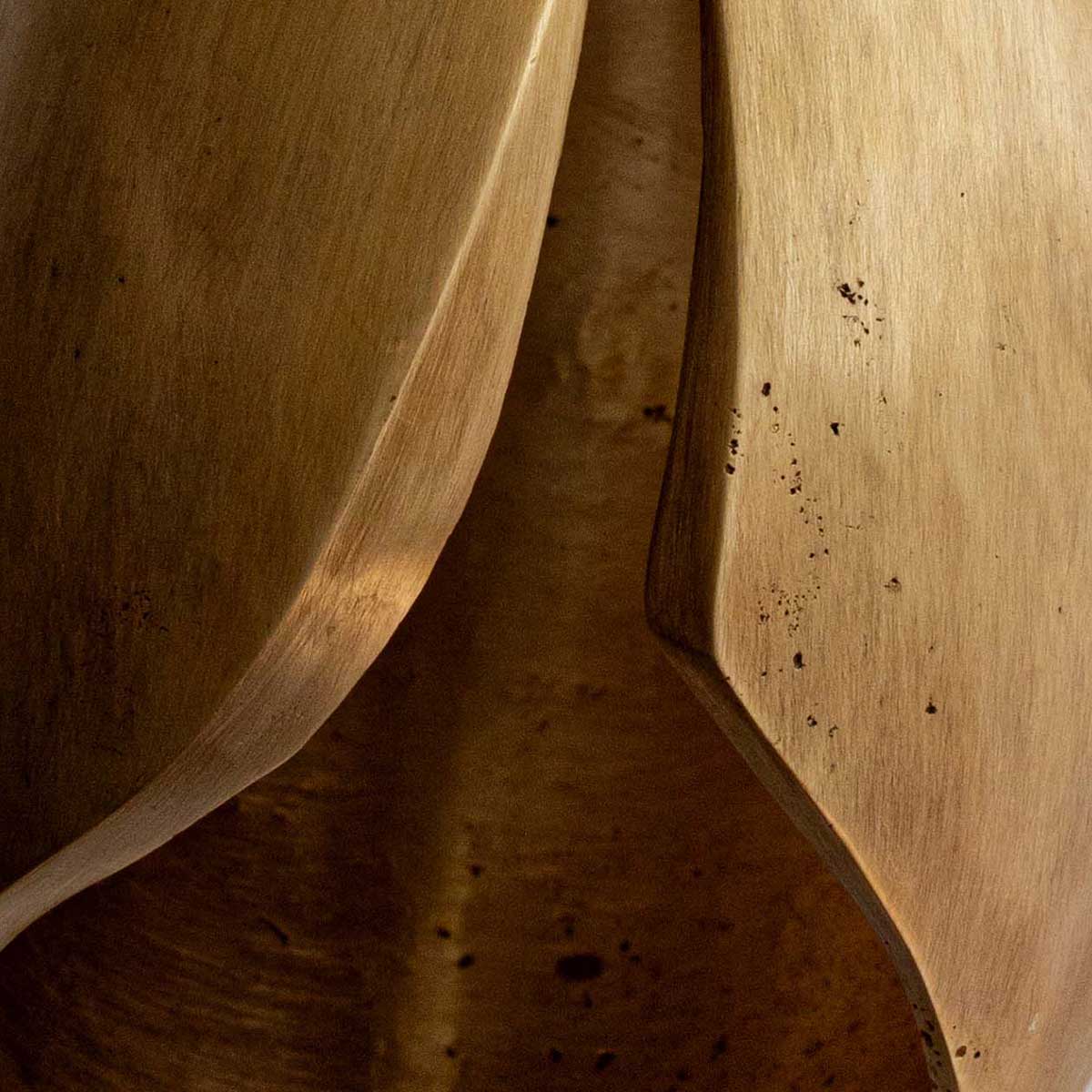 Flor-de-Bronce_Lirio_Brasa Lirio Pendant brasa finish