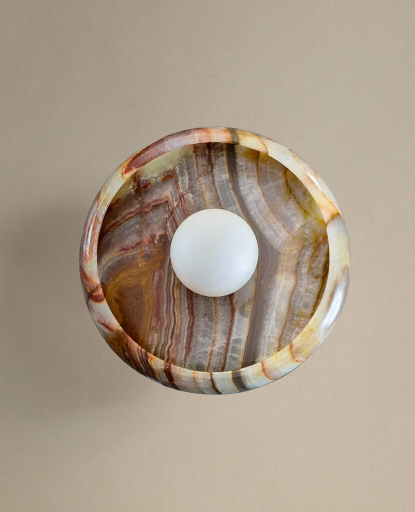 piedra lighting_face_terra-E7-21_darker background piedra sconce in terra onyx