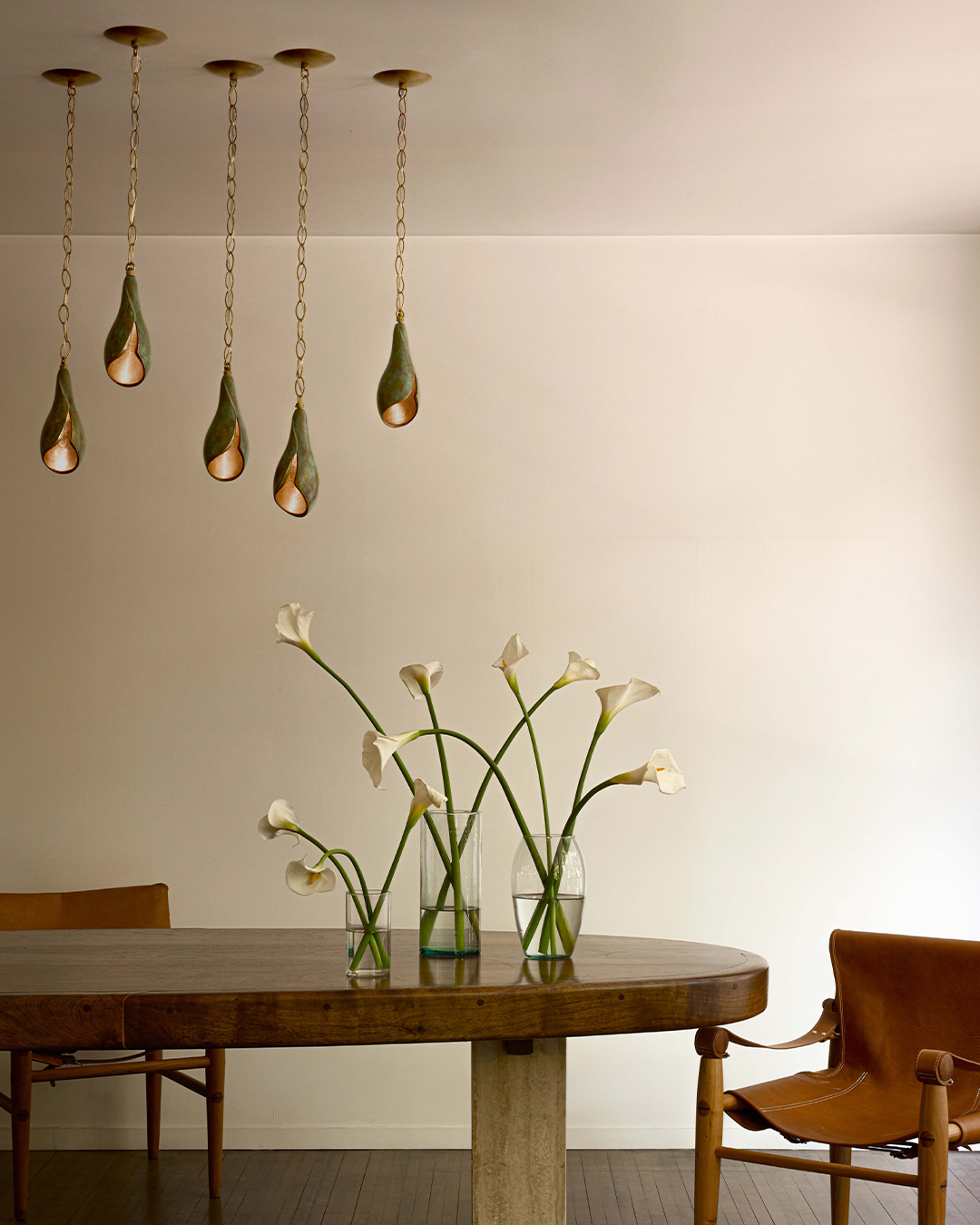 Lirio pendant over dining table